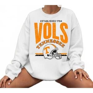 NEW LIVYLU vols established date helmet thrifted sweatshirt in white